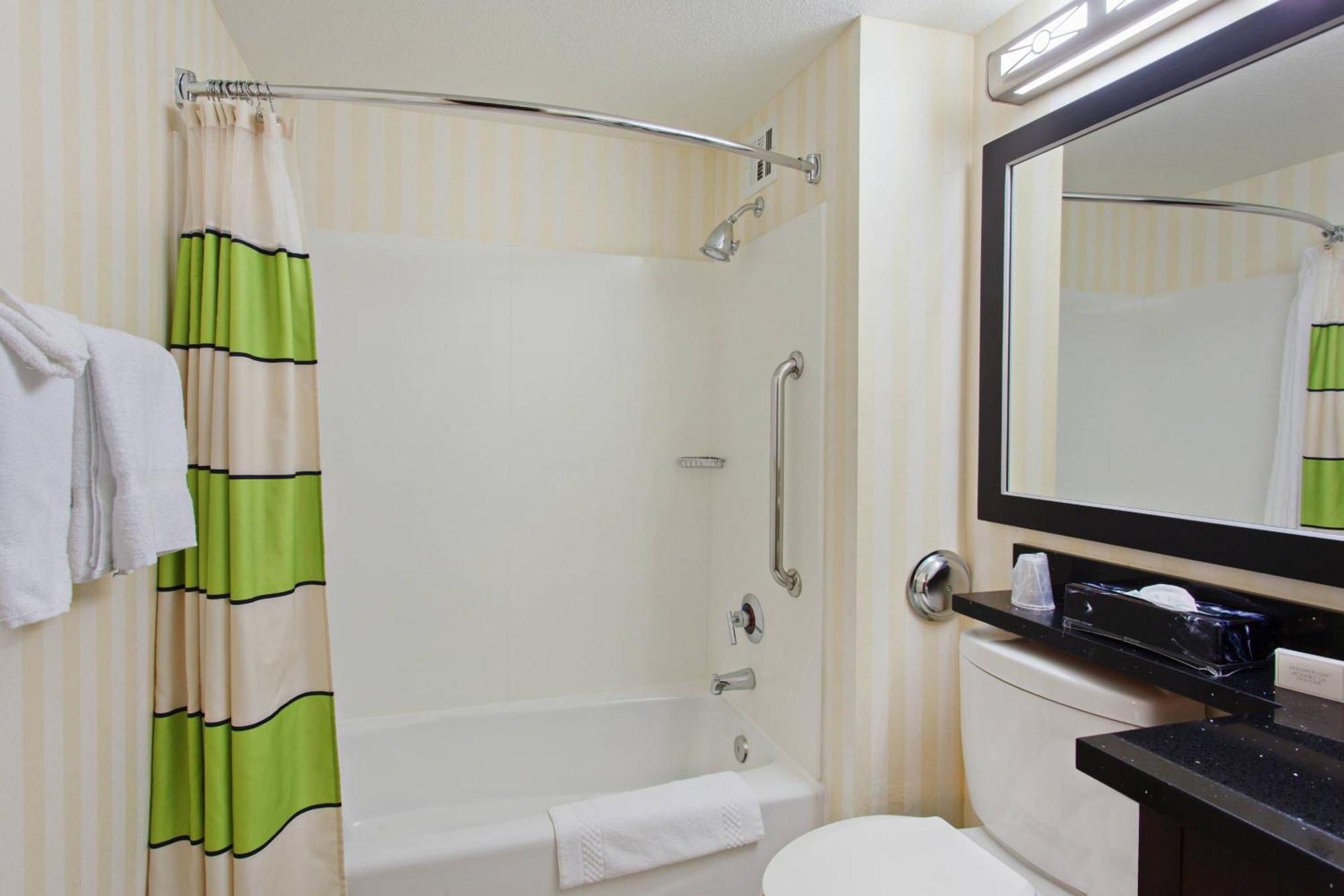 Fairfield By Marriott Mission Viejo Orange County Hotel Exterior photo