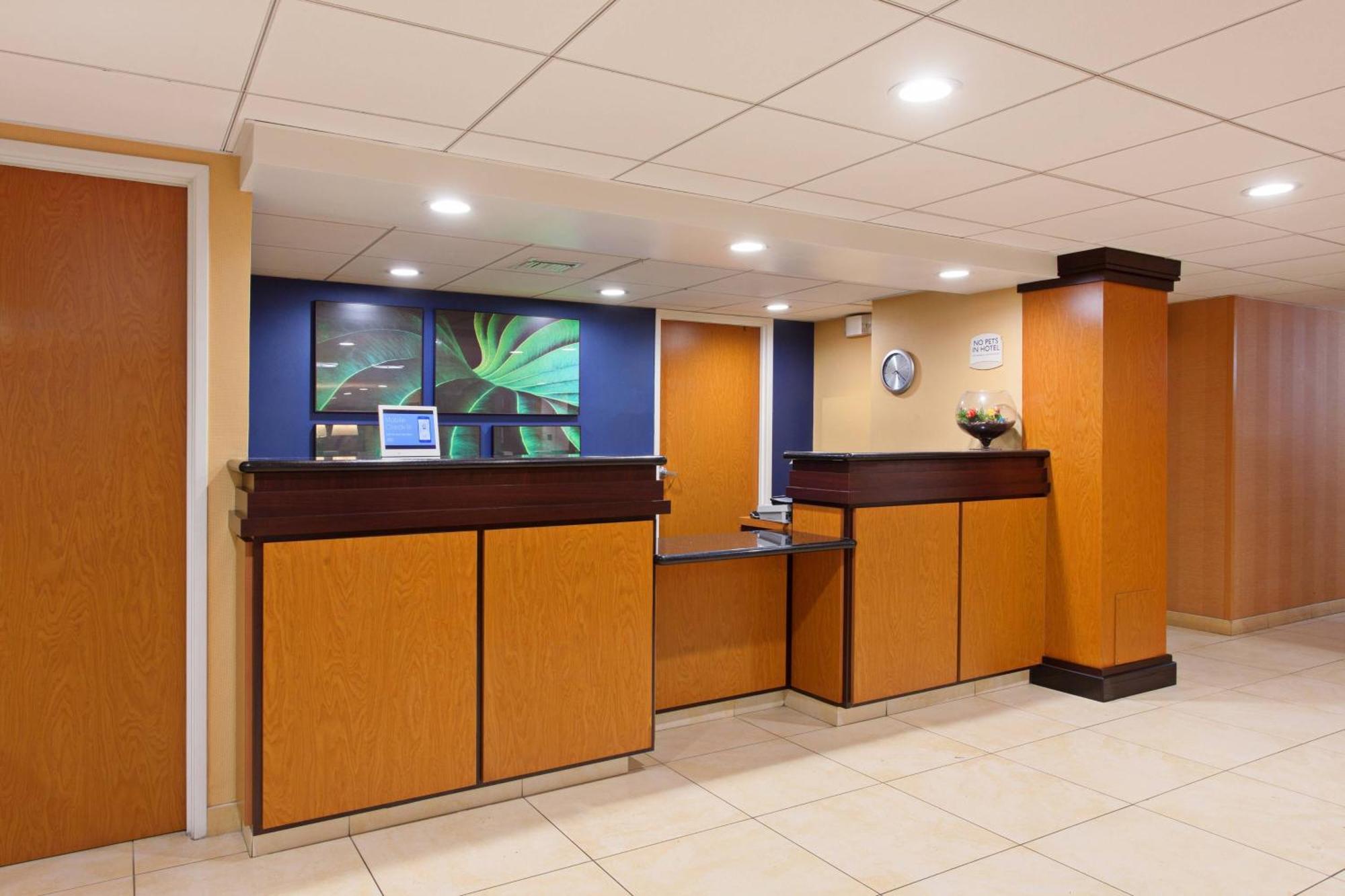 Fairfield By Marriott Mission Viejo Orange County Hotel Exterior photo