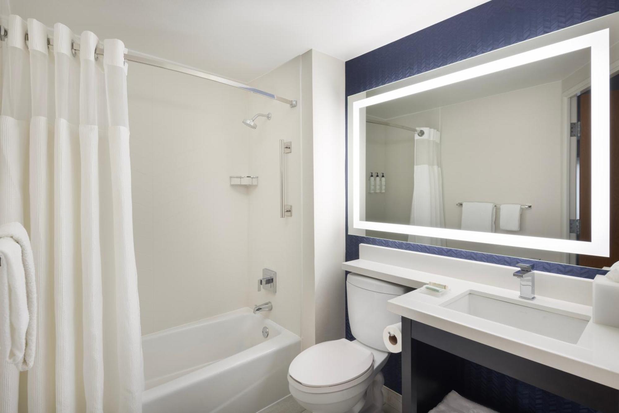 Fairfield By Marriott Mission Viejo Orange County Hotel Exterior photo